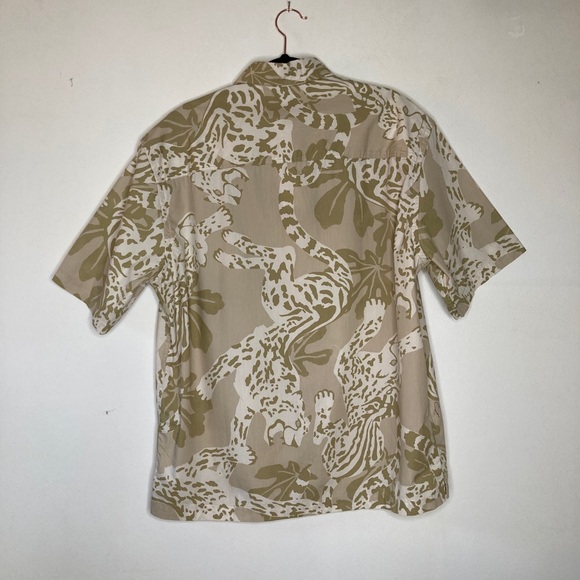 NWT - H&M relaxed fit short sleeve shirt - SIZE MD - Picture 9 of 11
